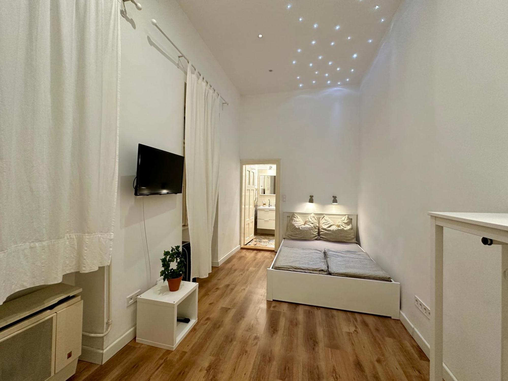 Cozy Studio Flat In The Heart Of บูดาเปสต์ ภายนอก รูปภาพ